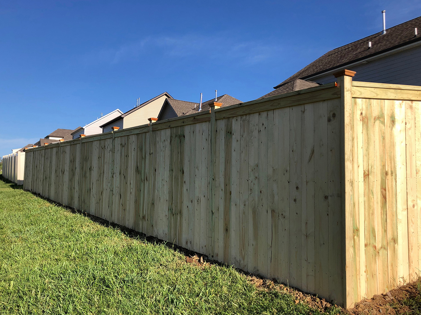 Knoxville Tennessee residential fencing company